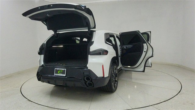 Used 2023 BMW XM image 74