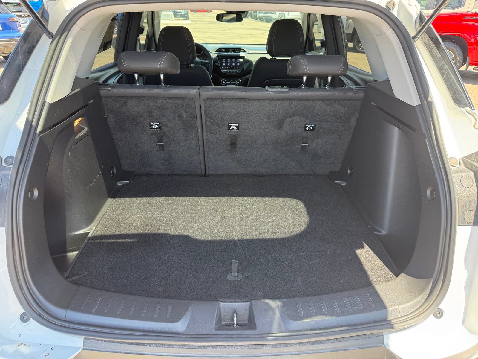Certified 2022 Chevrolet TrailBlazer LT w/ Convenience Package FWD image 36