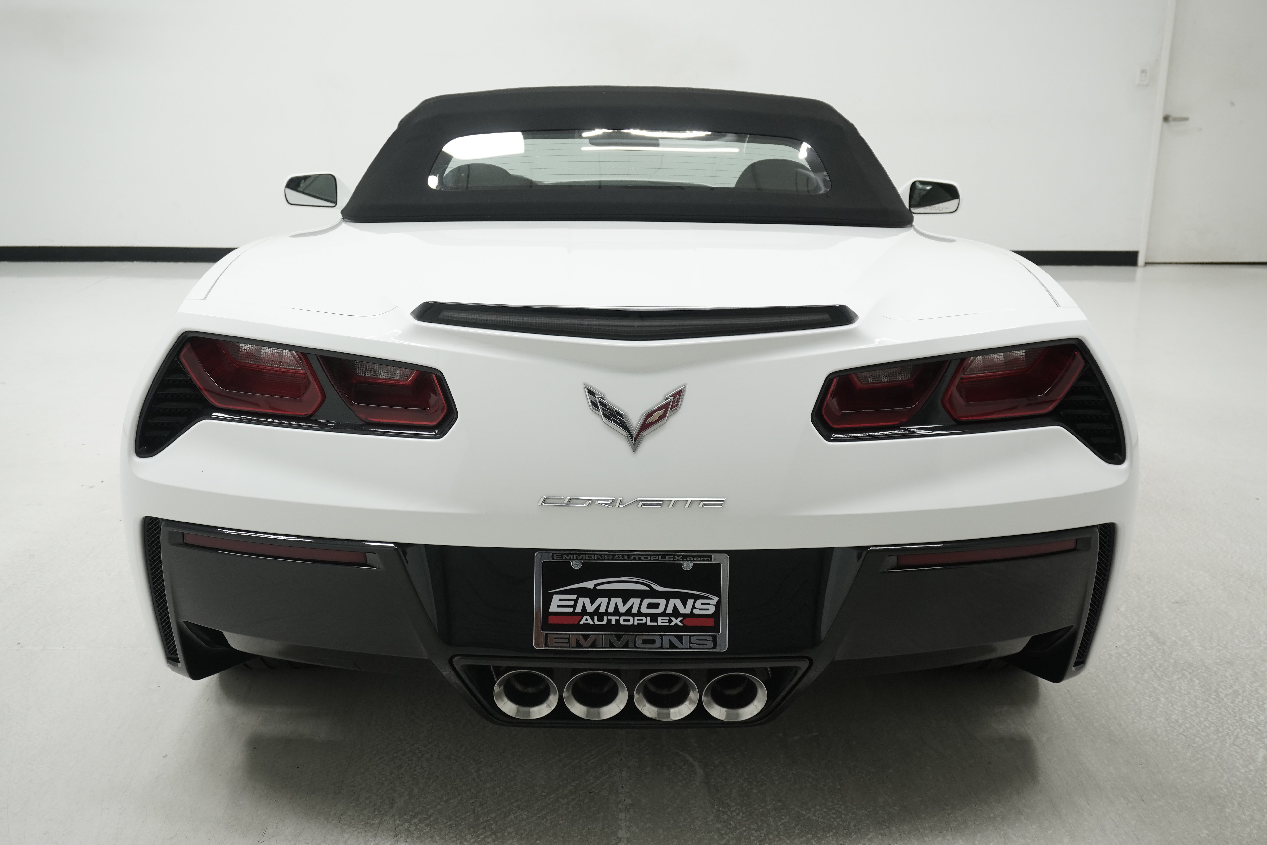 Used 2015 Chevrolet Corvette Stingray Convertible w/ 2LT Preferred Equipment Group RWD image 5