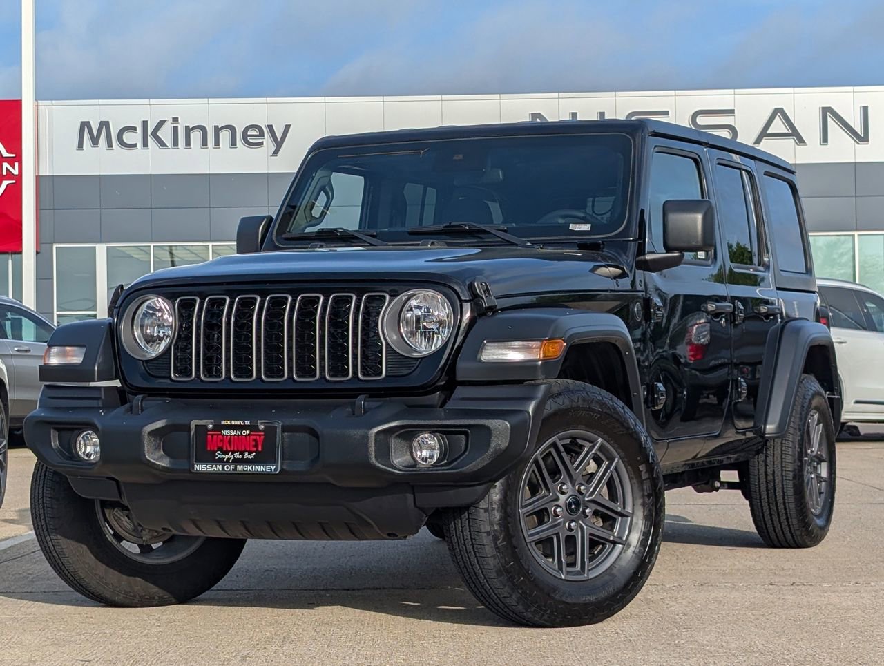 Used 2025 Jeep Wrangler Sport S image 2
