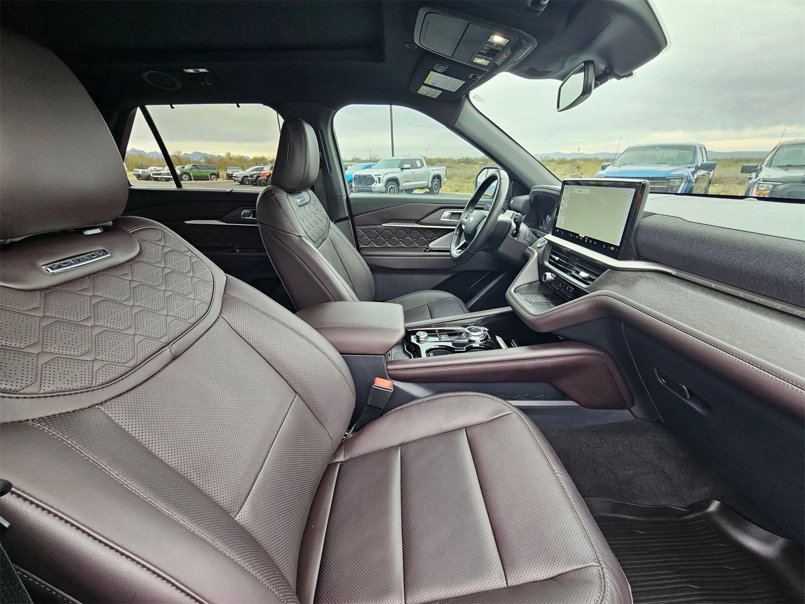 Used 2025 Ford Explorer Platinum w/ Ultimate Package image 28