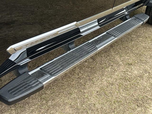 Used 2024 Chevrolet Silverado 2500 High Country w/ High Country Premium Package image 17