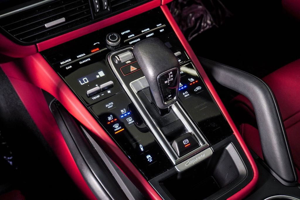 Certified 2023 Porsche Cayenne S image 24