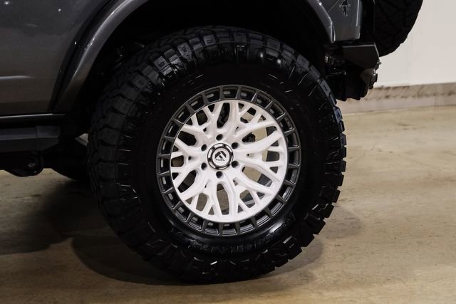 Used 2025 Ford Bronco Heritage Edition image 49