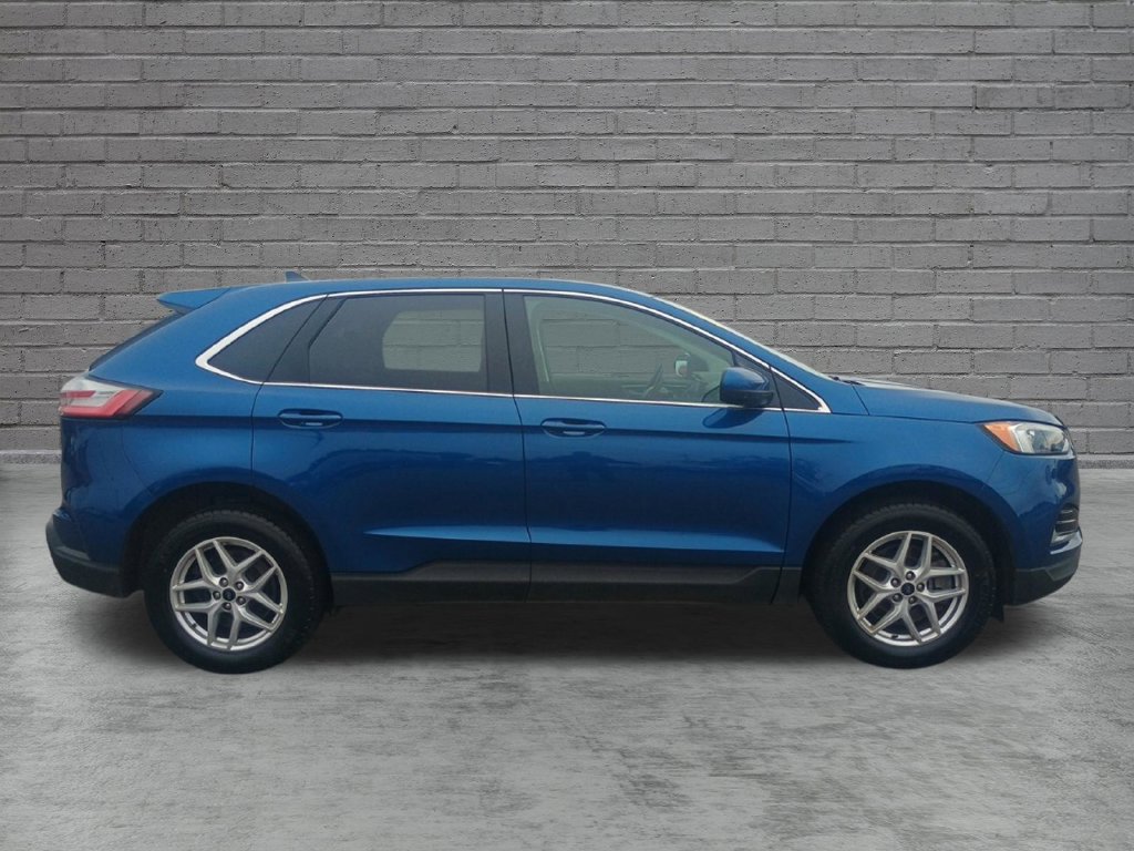 Used 2024 Ford Edge SEL AWD/4WD image 9