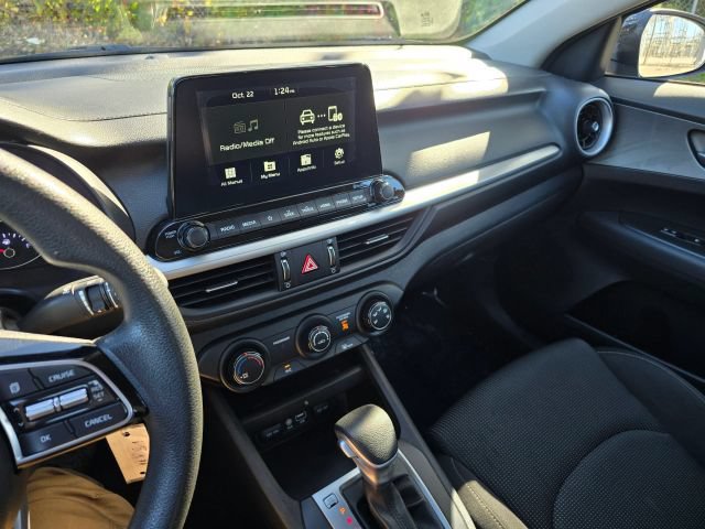 Used 2021 Kia Forte LXS FWD image 24