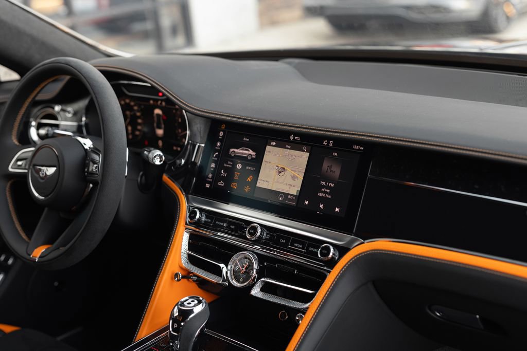 Used 2024 Bentley Flying Spur W12 AWD/4WD image 15