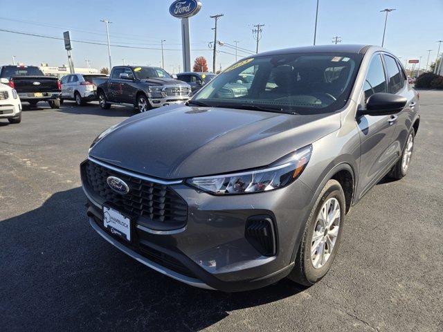 Certified 2023 Ford Escape Active w/ Tech Pack #1 FWD image 4