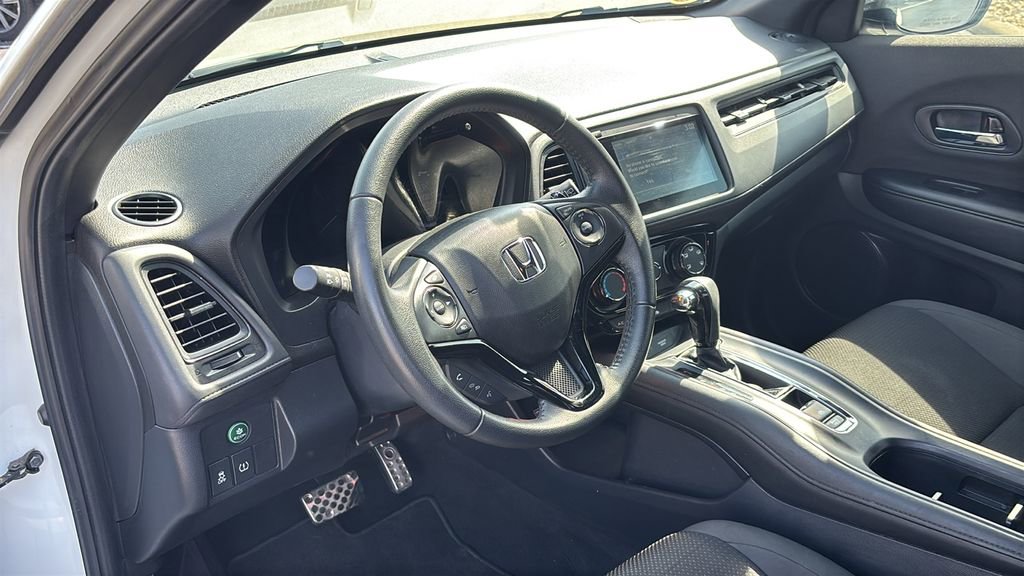 Used 2022 Honda HR-V Sport image 23