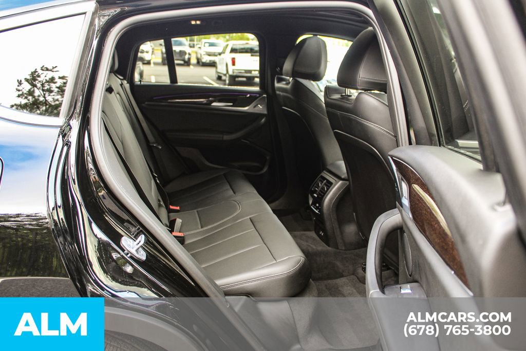 Used 2025 BMW X4 xDrive30i image 19