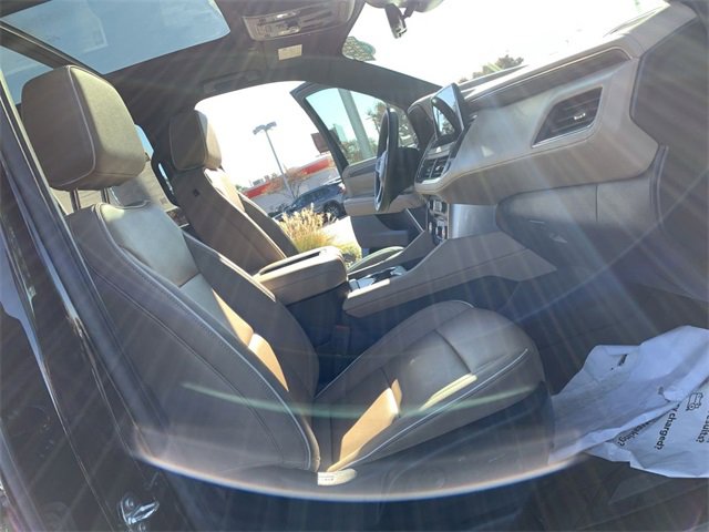 Used 2024 Chevrolet Tahoe Premier image 14