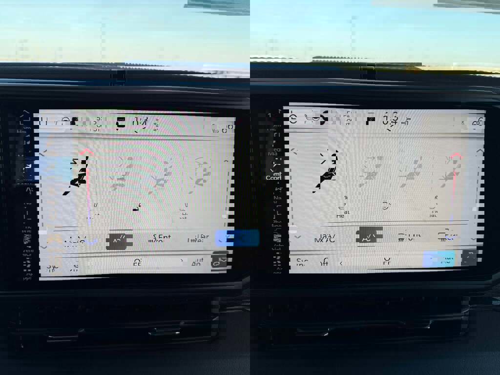 New 2025 Jeep Gladiator Rubicon image 36