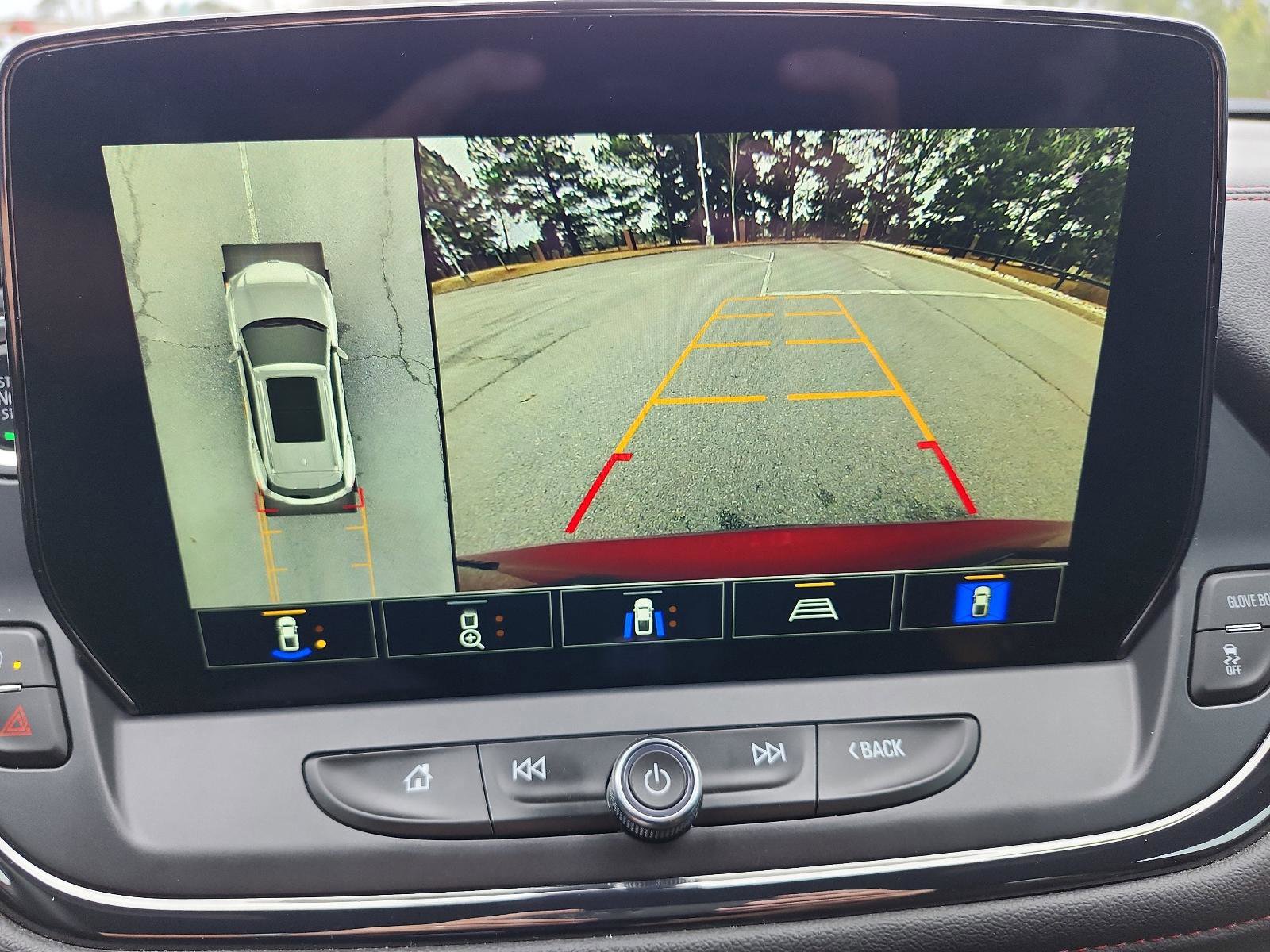 Used 2024 Chevrolet Blazer RS w/ Driver Confidence II Package image 17