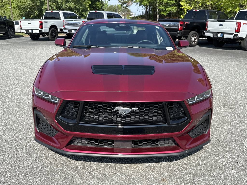 Used 2025 Ford Mustang GT Premium RWD image 2