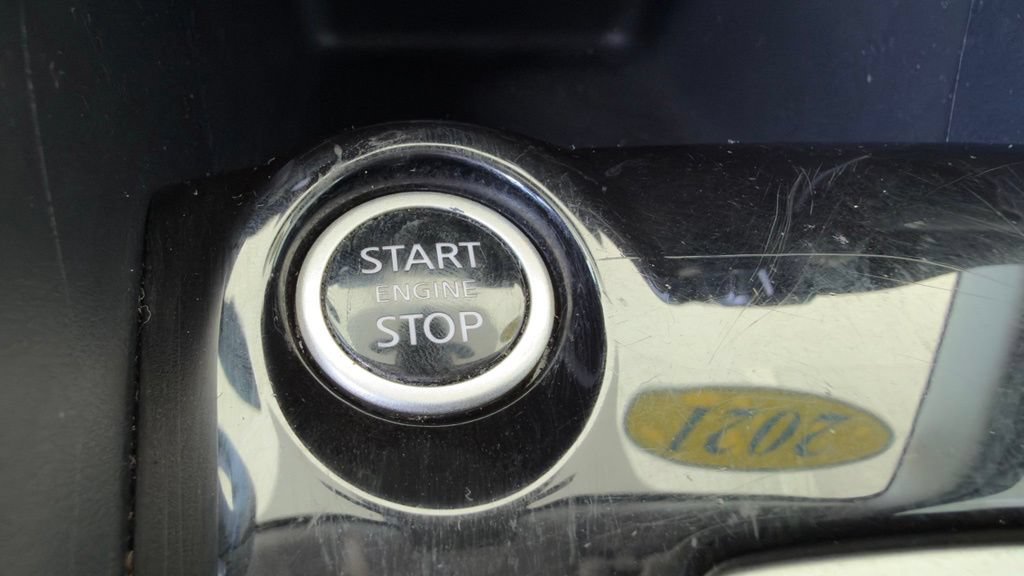 Used 2021 Nissan Kicks S FWD image 27