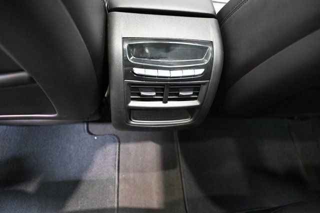 Used 2019 Cadillac XT5 Premium Luxury image 28