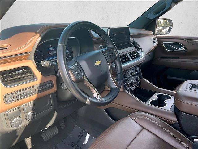 Used 2024 Chevrolet Suburban High Country RWD image 14
