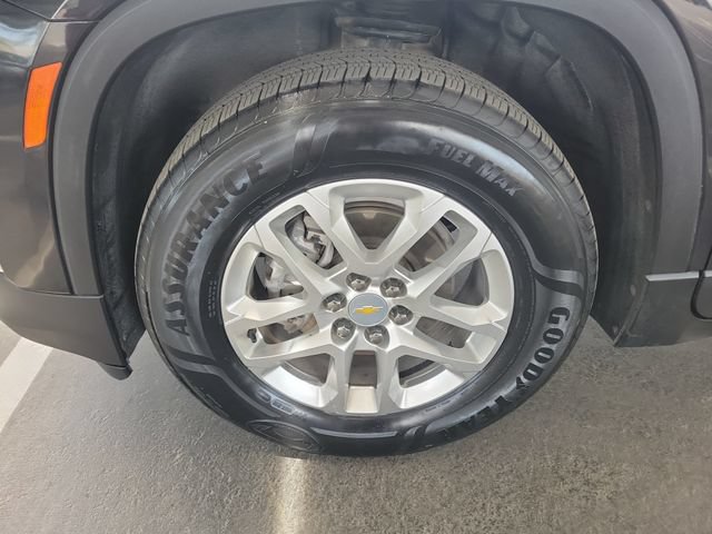 Used 2022 Chevrolet Traverse LS FWD image 31
