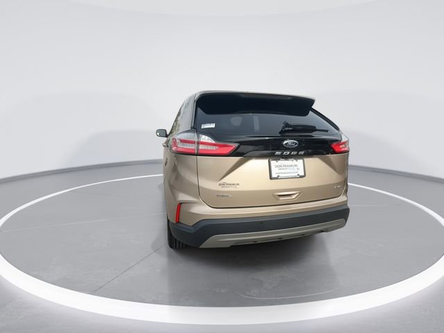 Used 2021 Ford Edge SEL w/ Convenience Package image 7