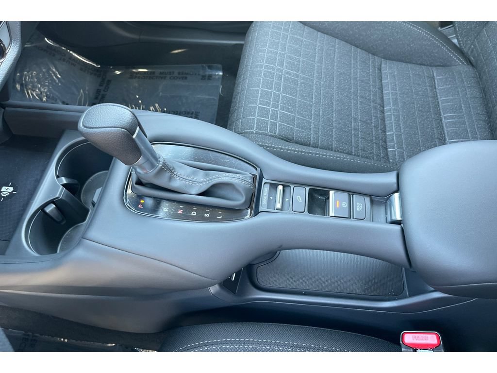 Certified 2027 Honda HR-V LX image 30