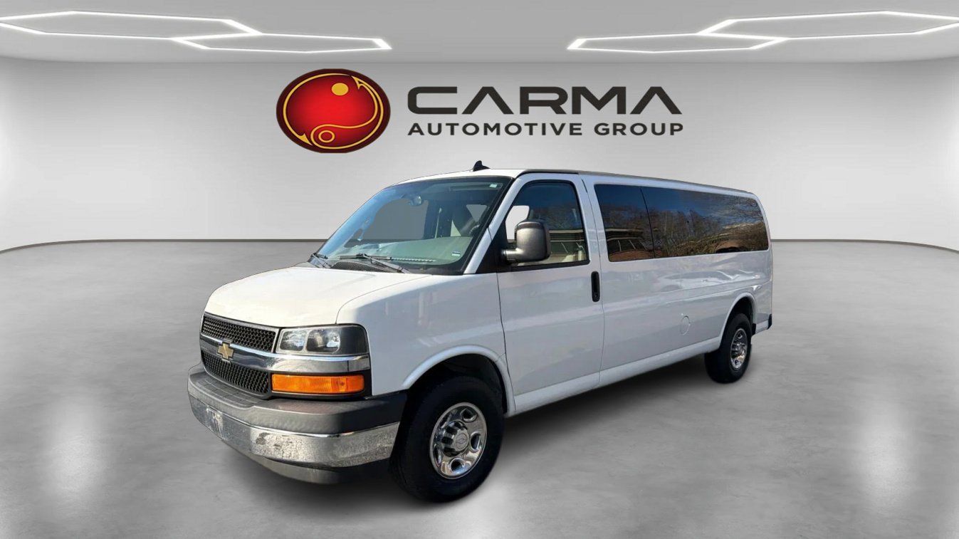 Used 2017 Chevrolet Express 3500 LT w/ LT Preferred Equipment Group image 1