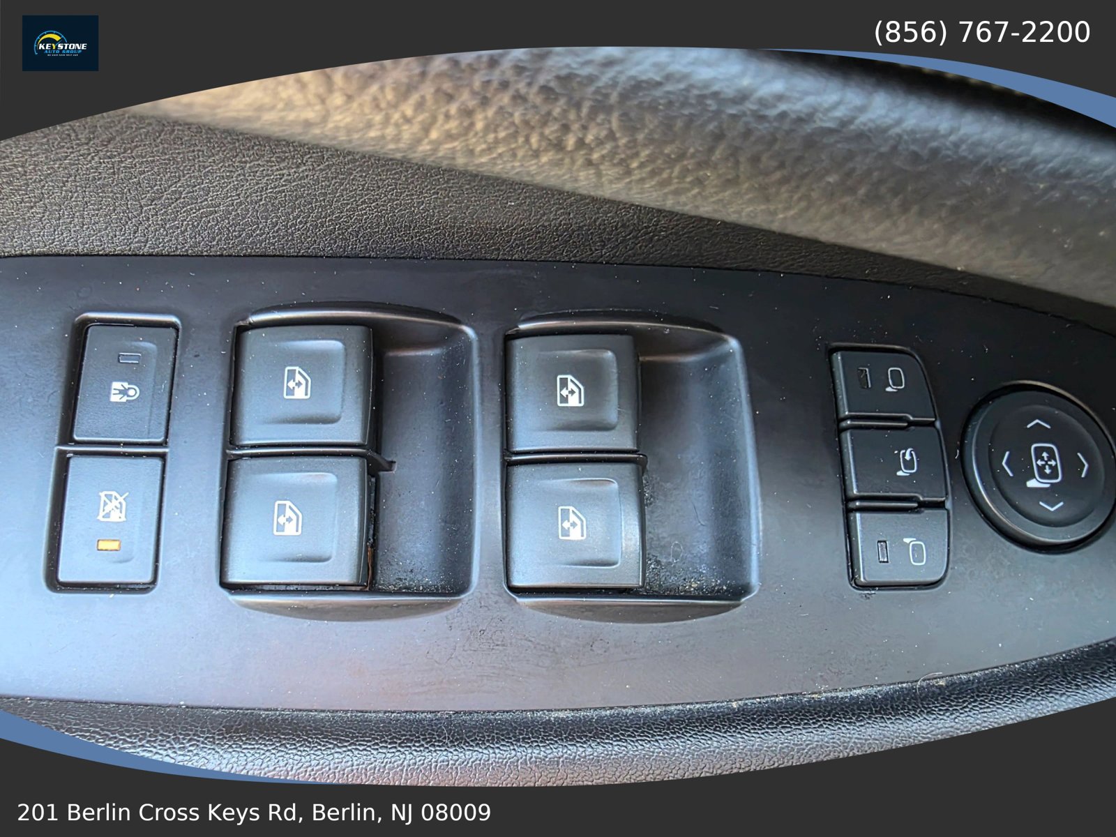 Used 2019 Cadillac Escalade Luxury AWD/4WD image 10