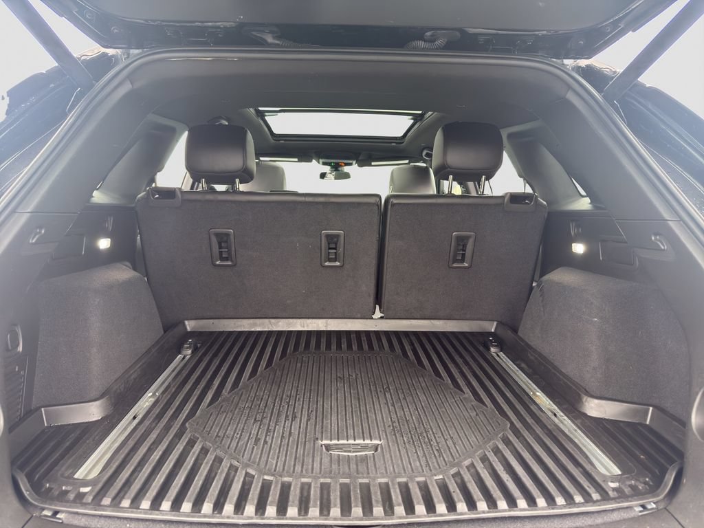 Used 2020 Cadillac XT5 Premium Luxury AWD/4WD image 19