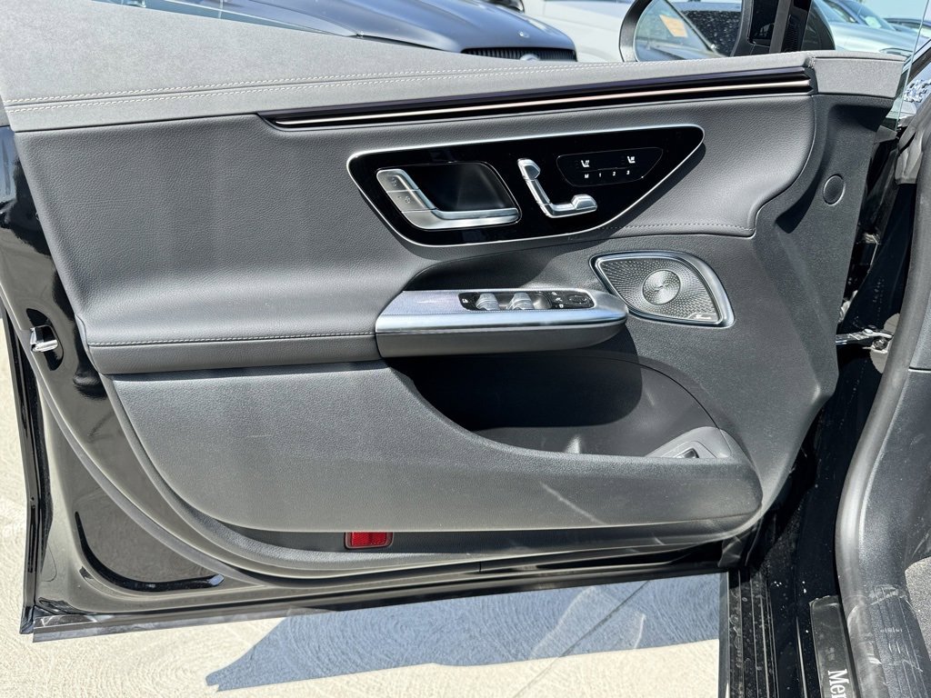 Used 2024 Mercedes-Benz EQE 350+ 4MATIC Sedan image 12