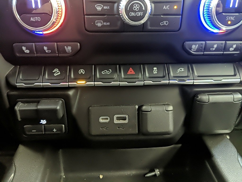 Used 2021 GMC Sierra 1500 AT4 image 23