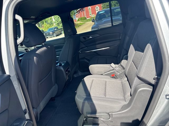 Used 2025 Chevrolet Traverse LT AWD/4WD image 19