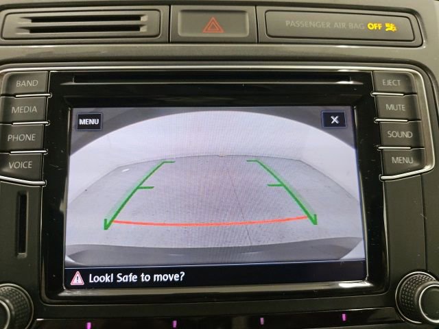 Used 2017 Volkswagen Tiguan S image 23