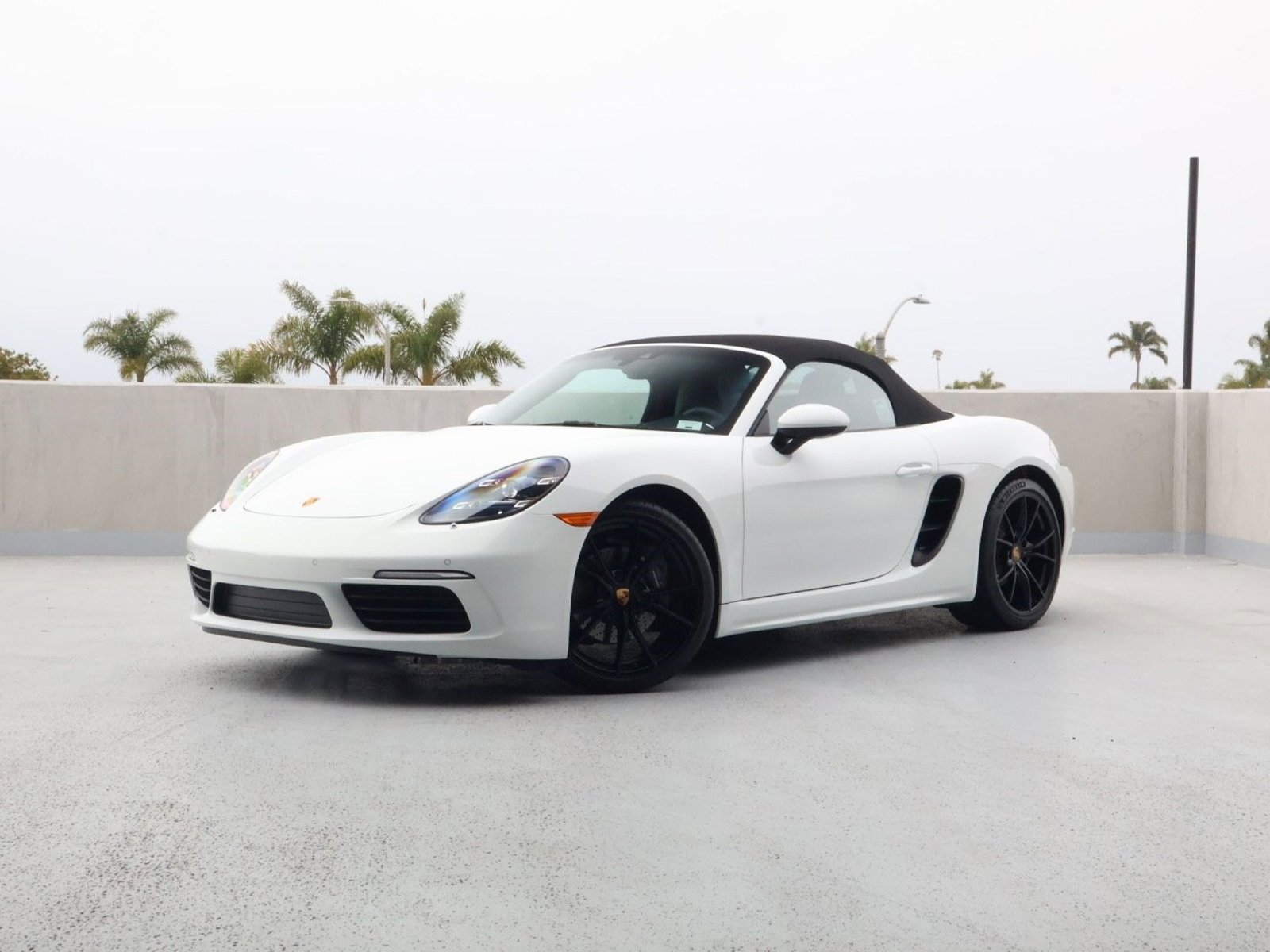 Certified 2022 Porsche 718 Boxster RWD image 1