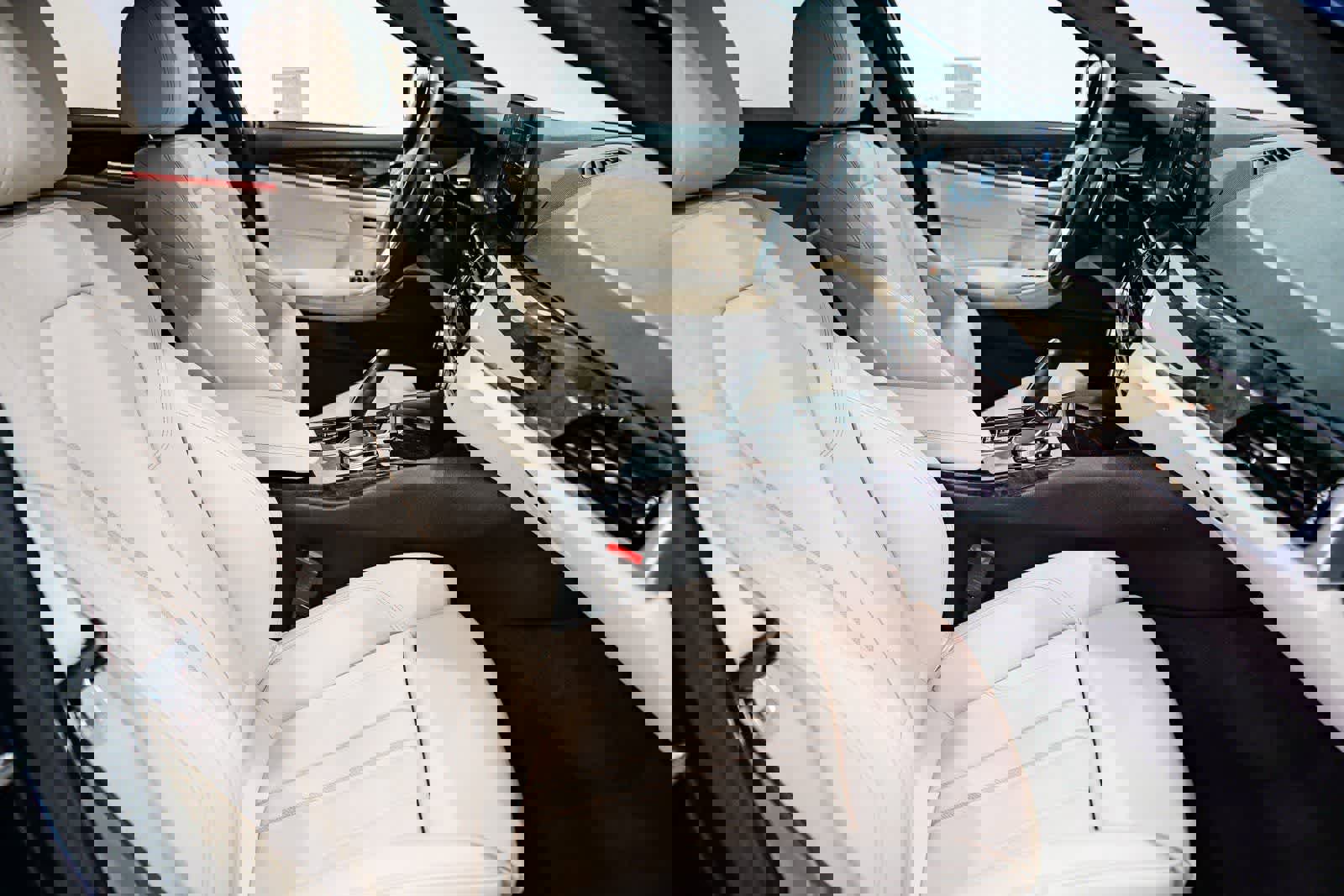 Used 2023 BMW 530i w/ Premium Package image 16