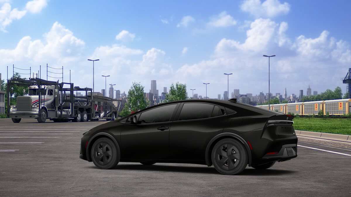 New 2027 Toyota Prius Plug-In Hybrid FWD image 5