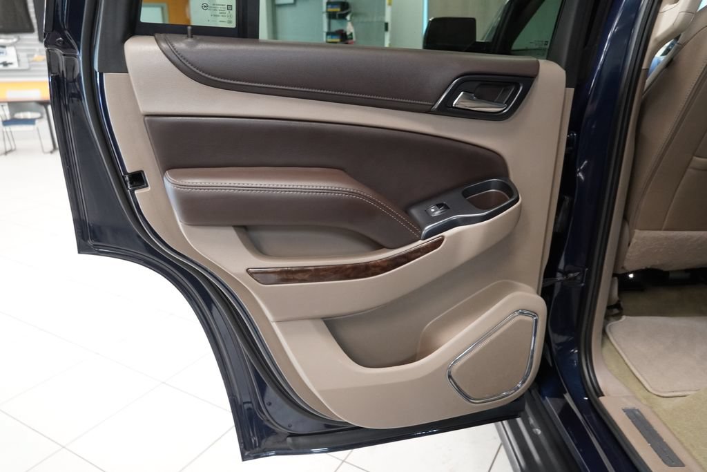 Used 2018 Chevrolet Tahoe LT AWD/4WD image 32