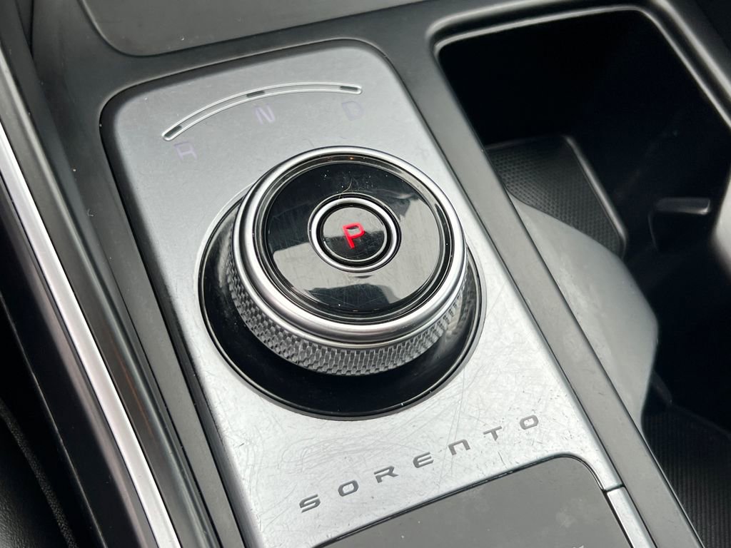 Used 2023 Kia Sorento EX image 22