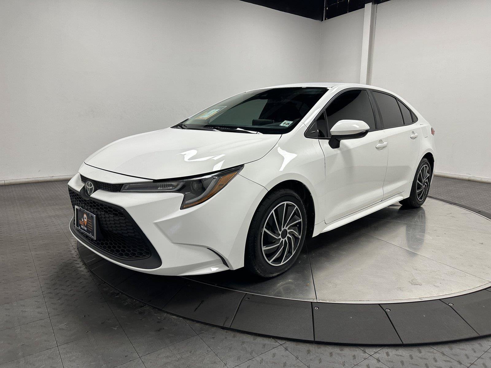 Used 2021 Toyota Corolla LE