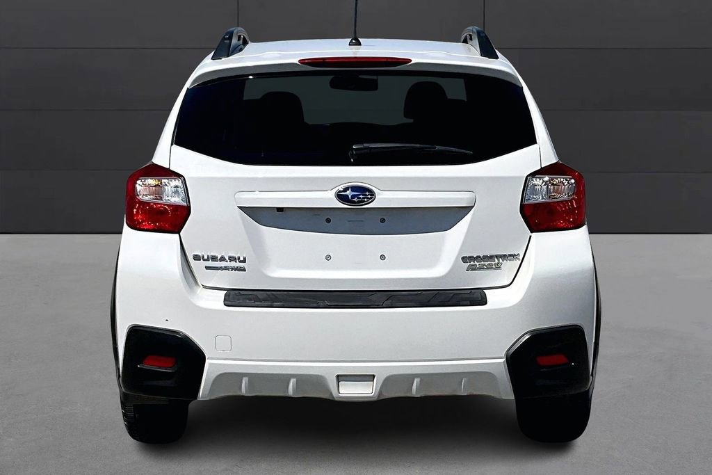 Used 2016 Subaru Crosstrek 2.0i Premium w/ Moonroof Package image 4