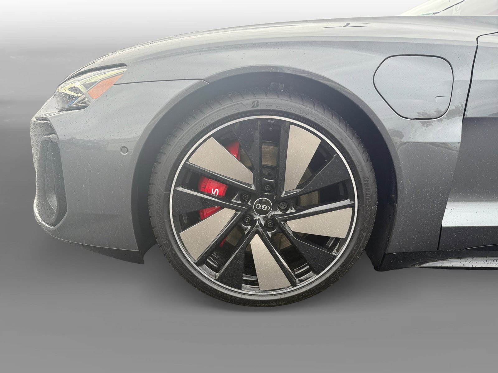 New 2026 Audi S e-tron GT Prestige image 9