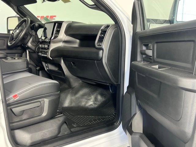 New 2026 RAM 3500 Tradesman w/ Chrome Appearance Group image 29