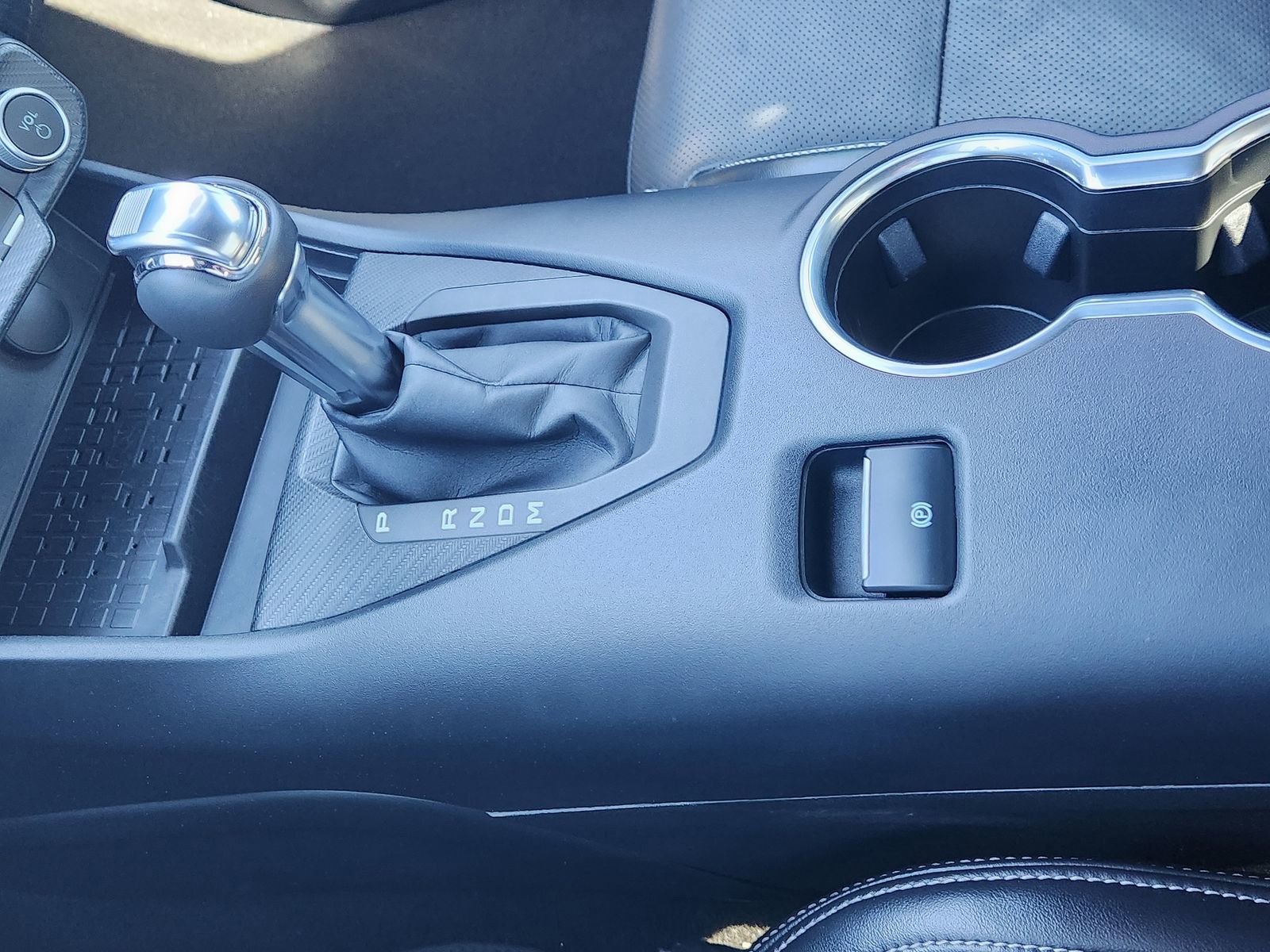 Used 2024 Ford Mustang GT Premium image 24