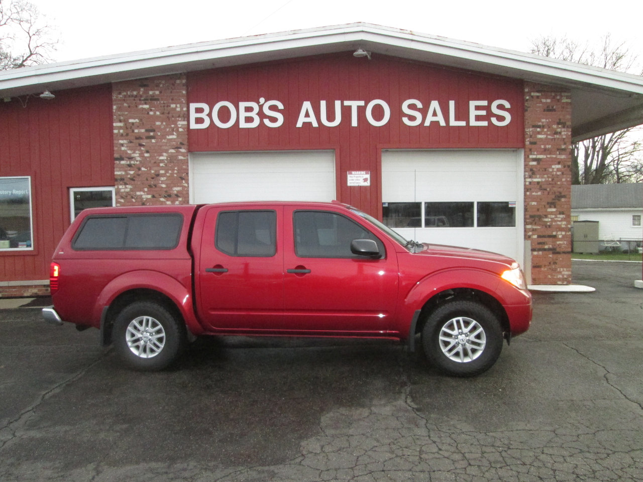 Used 2015 Nissan Frontier SV w/ SV Value Truck Package image 8