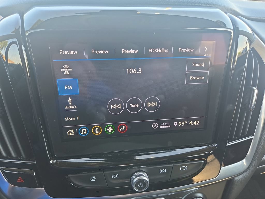 Used 2021 Chevrolet Traverse LT w/ LPO, Floor Liner Package AWD/4WD image 26
