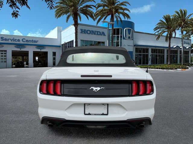 Used 2019 Ford Mustang Convertible RWD image 7