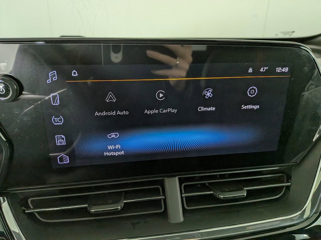 New 2026 Chevrolet Trax RS w/ Sunroof Package image 23