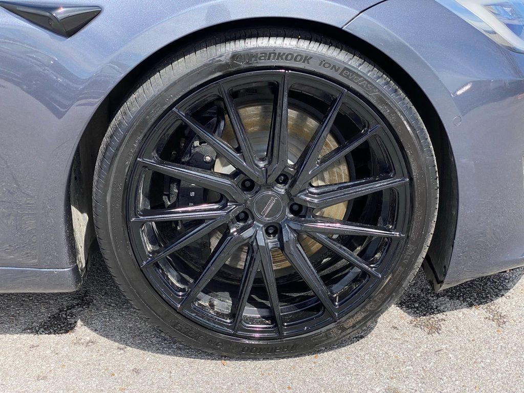 Used 2022 Tesla Model S Plaid AWD/4WD image 37