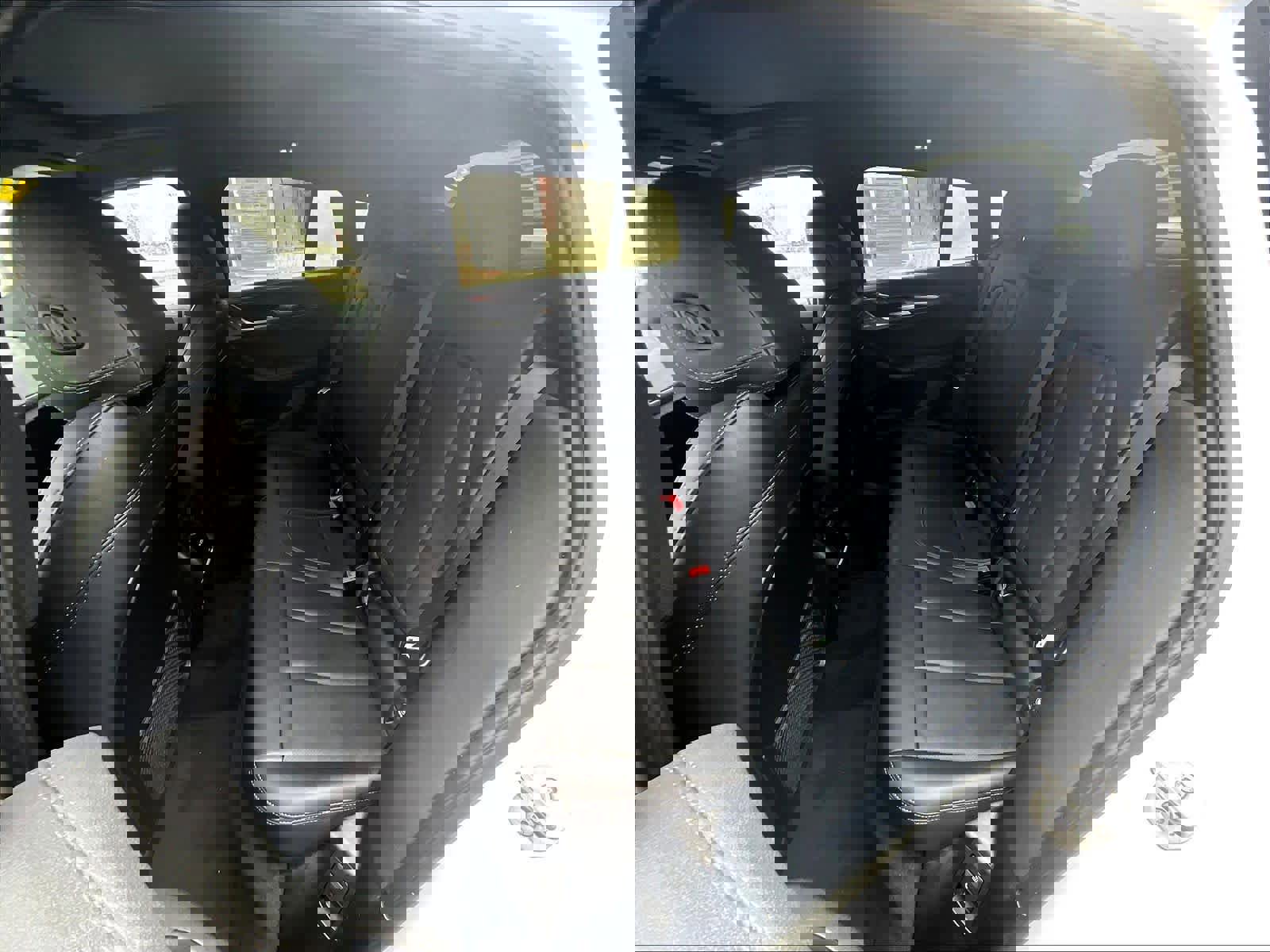 Used 2022 BMW X4 M40i w/ Parking Assistance Package image 15