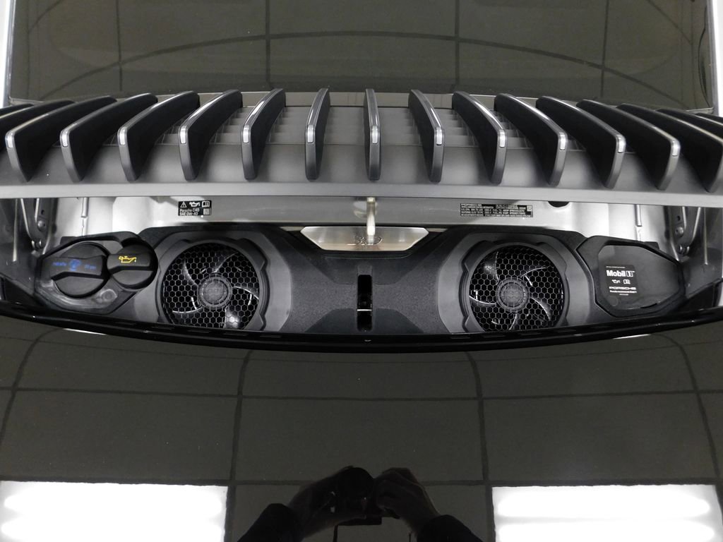 Used 2025 Porsche 911 Carrera T image 86