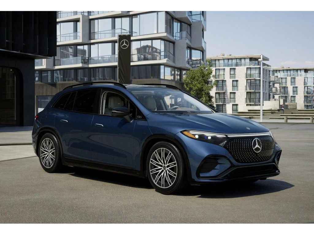 New 2026 Mercedes-Benz EQS 400 4MATIC SUV image 11