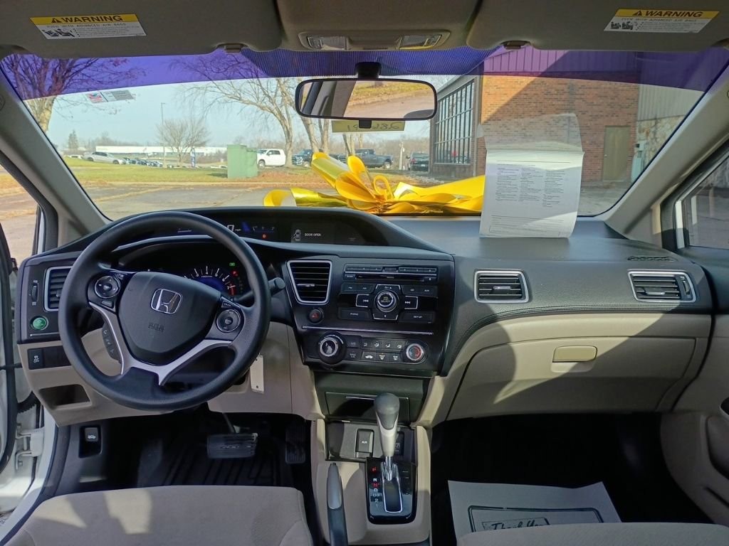 Used 2013 Honda Civic LX image 17